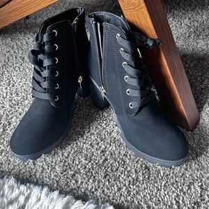 BNNU Black Ankle Boots
